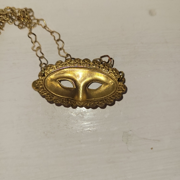 Vintage mask necklace rare - Picture 3 of 8